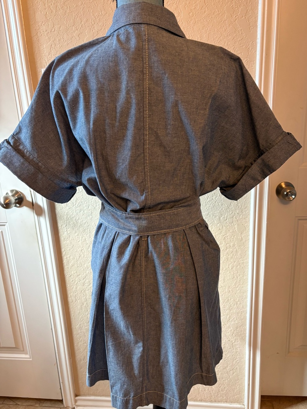 Banana Republic Blue Chambray Short-Sleeve Belted Midi Dress - Picture 4 of 9